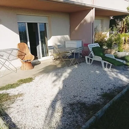 T2 En Rez De Jardin Apartment Canet-en-Roussillon Exterior photo